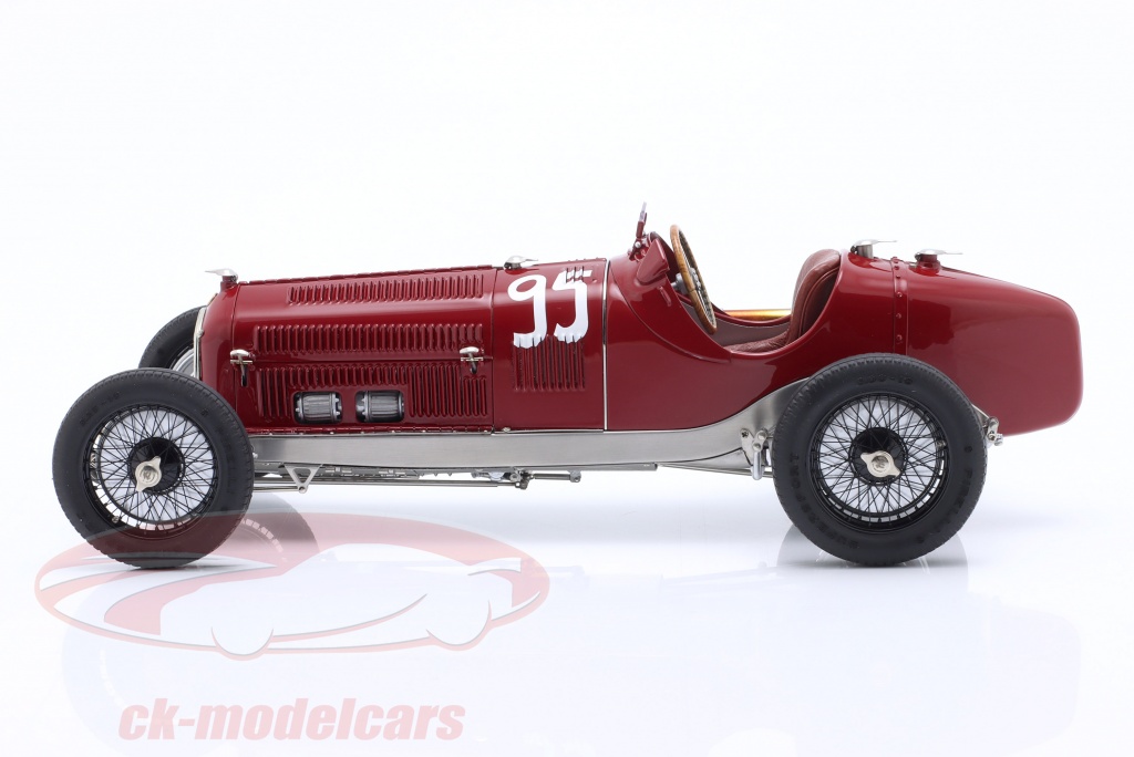 CMC M-224 ALFA ROMEO P3 95 CARACCIOLA COURSE De COTE DU COL KLAUSEN 1/18