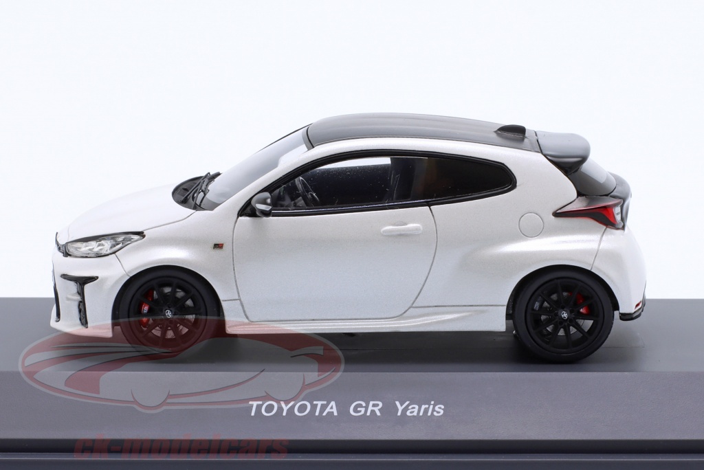 Schuco 1/43 Toyota GR Yaris LHD Noir 2020 Modèle moulé sous pression