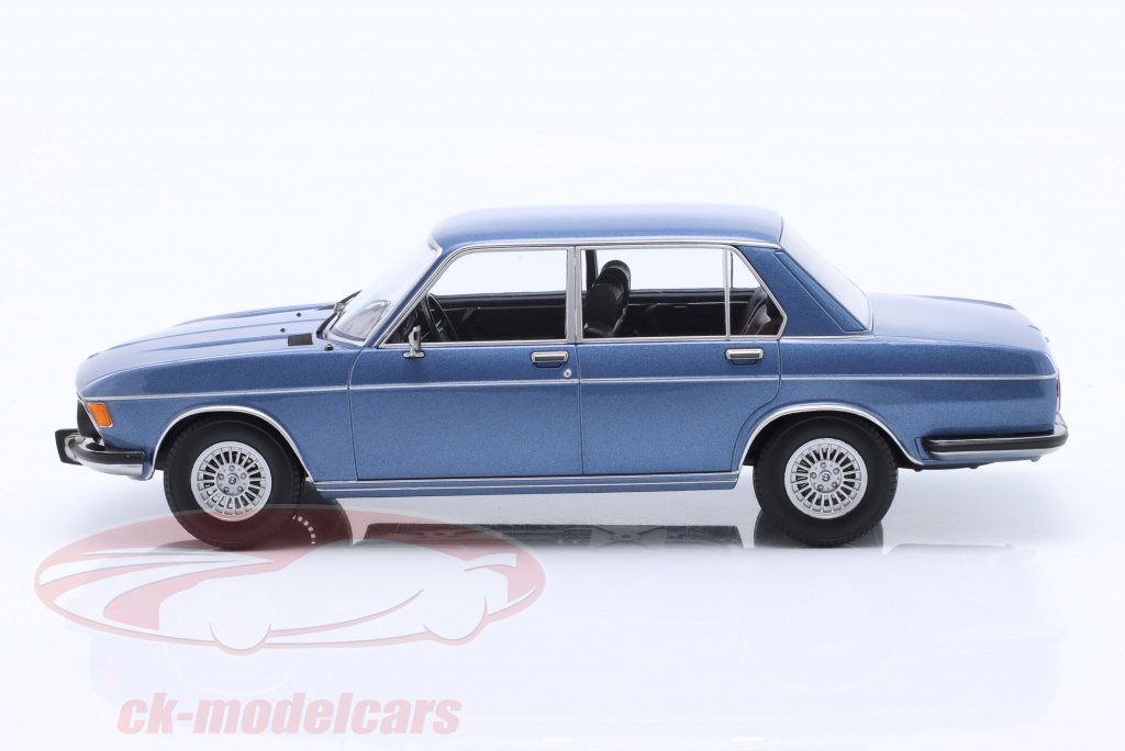 Modèle Réduit 1:18 BMW 3.0S E3 MkII 1971 Bleu Métallisé - KK Scale, Neuf Dans Sa Boîte, Référence KKDC180406