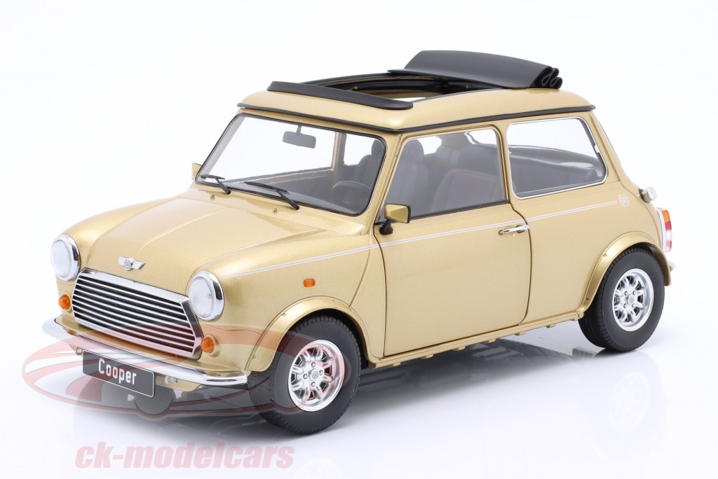 305-035 KK 1/12 ミニ クーパー Sunroof LHD 1/12 KK-Scale Mini