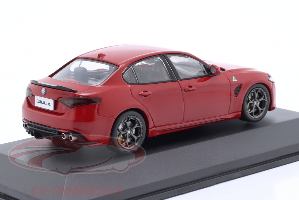 Solido 1/43 Alfa Romeo 2600 – Rouge, Série 100, Réf 125 (sans Boîte)