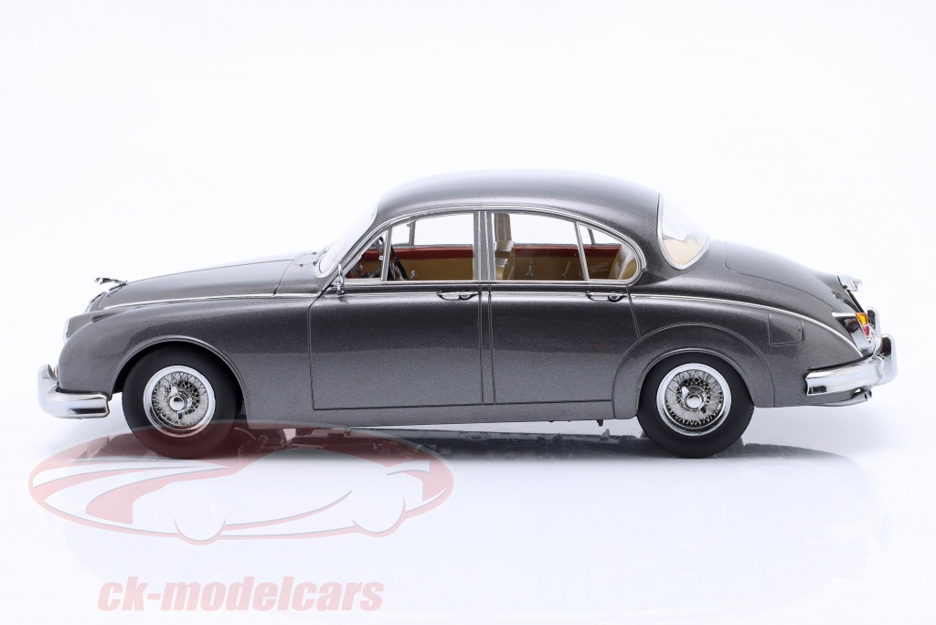 Modellino Auto KK Scale 1:18 Jaguar MKII 3.8 LHD – Verde Scuro 1959 – Collezione KKDC181013