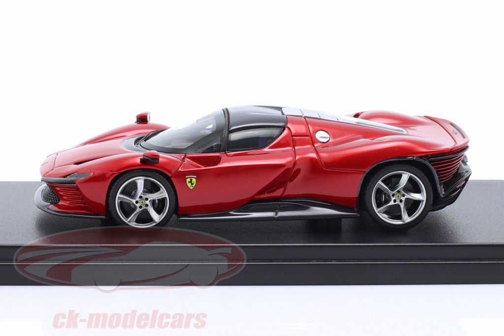 Ferrari 348 TS, Maisto 1/18 - Modélisme