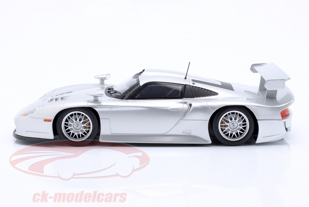 WERK83 1:18 Porsche 911 GT1 Plain Body Edition 1997 blanc W18012003 modèle voiture W18012003