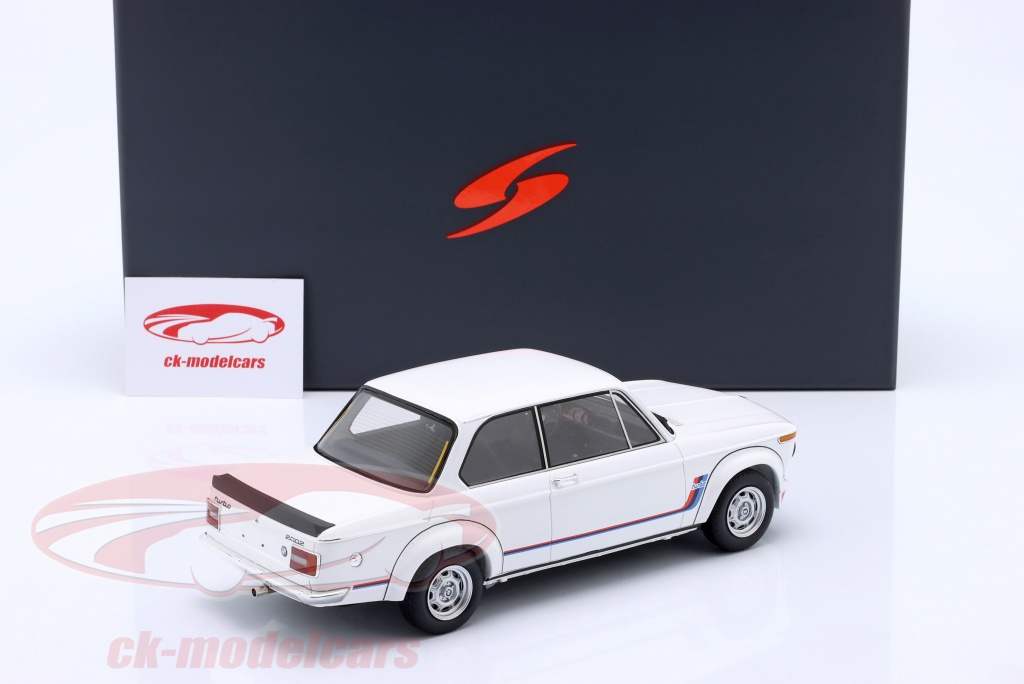 Miniature Spark BMW 2002 Turbo 1973 – 1/43, Blanche, Résine, Neuve