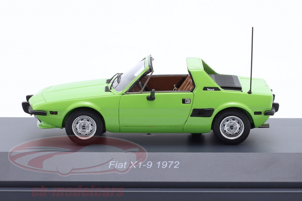 Schuco 143 Fiat X1/9 Año de construcción 1972 verde open top 450927600