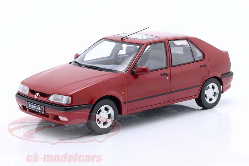Triple 9 1800454 Renault 19 White 1994 Triple 9 1/18