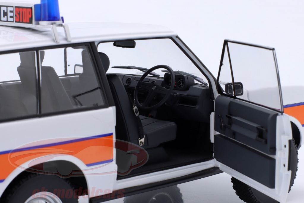 Almost Real 1:18 Range Rover Classic Police 1970 blanco / naranja ...