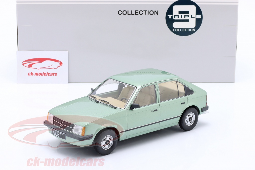 1:18 TRIPLE9 Opel Kadett D 1984 Green Met T9-1800420