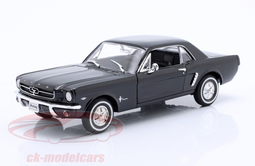 welly-1-24-ford-mustang-1-2-coupe-ano-de-construccion-1964-negro-22451bk/