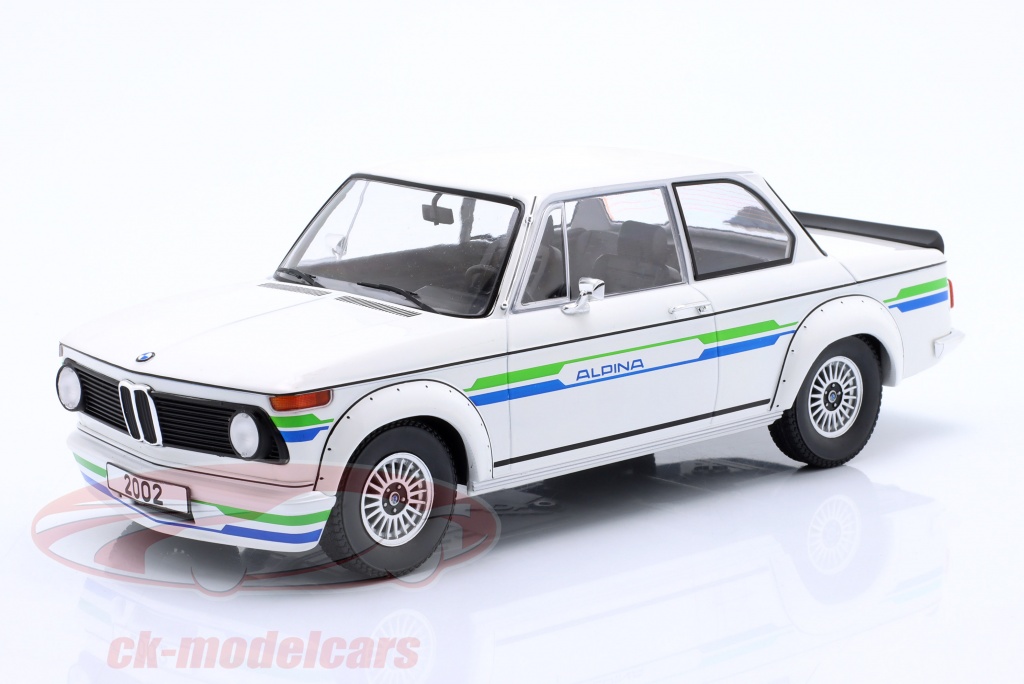 ModelCarGroup 1:18 BMW 2002 Alpina Baujahr 1973 weiß / Dekor  