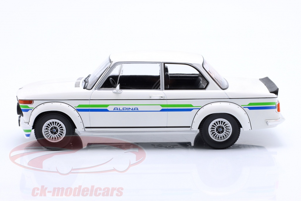 ModelCarGroup 1:18 BMW 2002 Alpina Baujahr 1973 weiß / Dekor  