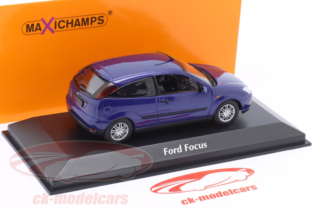 Modellino Ford Focus 3 Porte 2002 – Scala 1:43 – Minichamps – Rosso Metallizzato