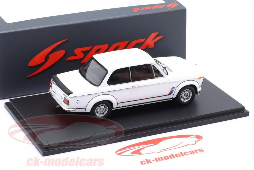 Spark 1:43 BMW 2002 Turbo year 1973 white S2814 model car S2814