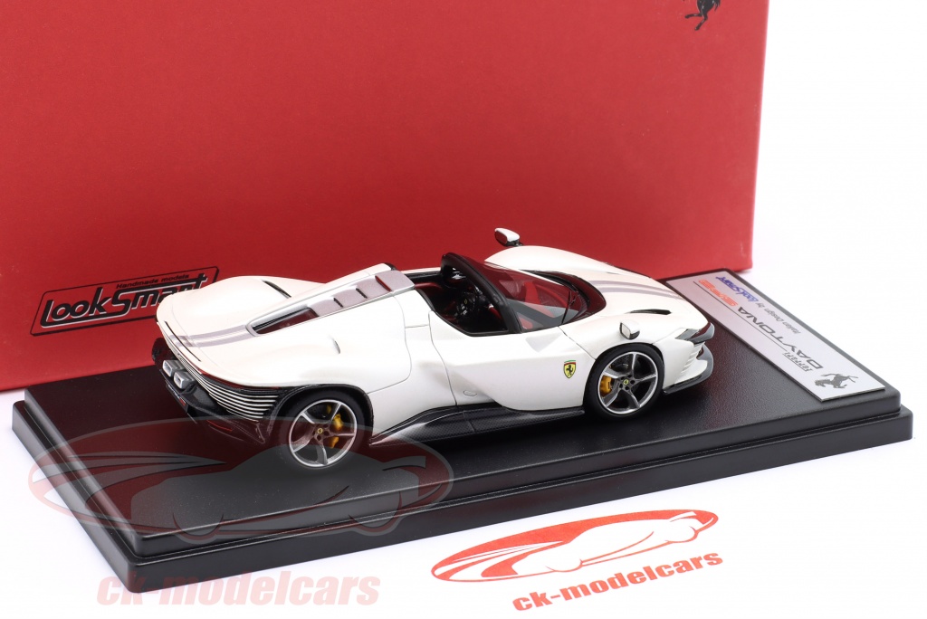 FERRARI DAYTONA SP3 2024 NOIR MAT