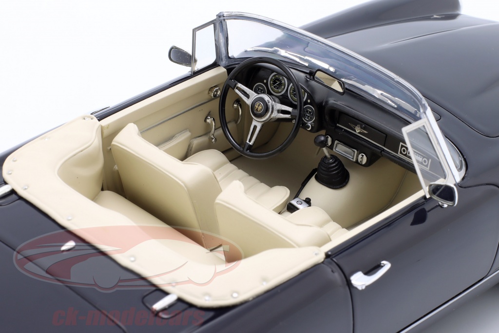 Modèle Réduit 1:18 Alfa Romeo 2600 Spider Touring Cabriolet 1961 - Cult Scale Models CML039-2 - Neuf