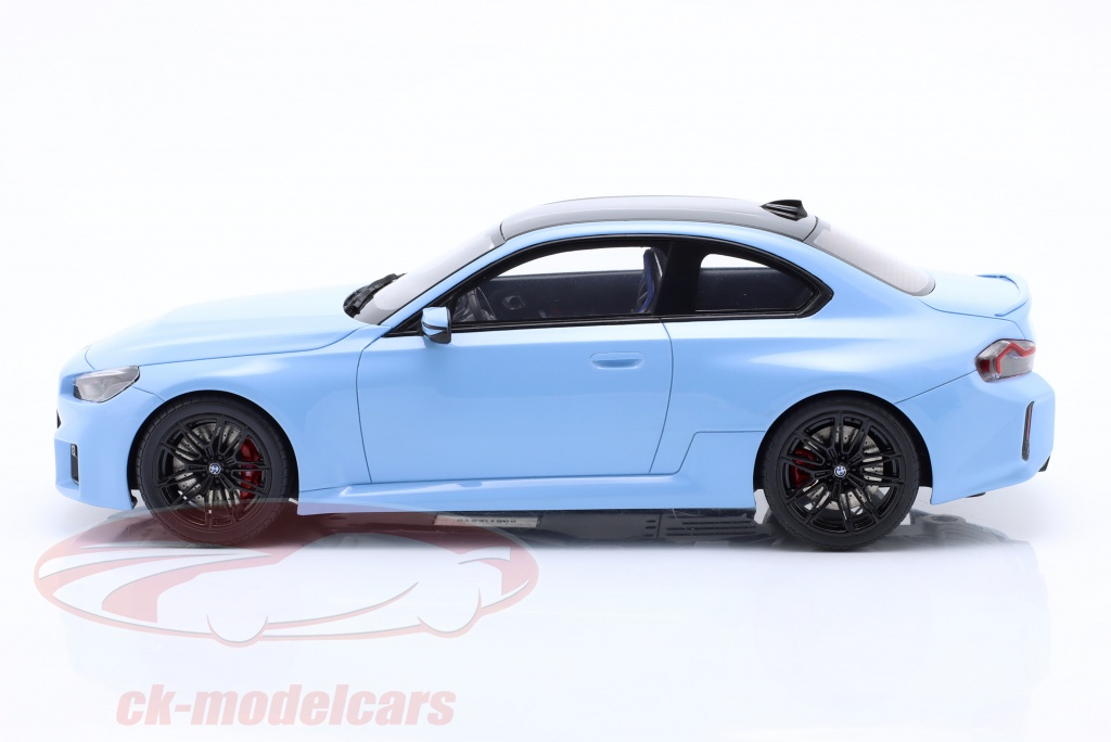 GT-SPIRIT 1:18 BMW M2 (G87) Baujahr 2023 blau GT424 Modellauto 