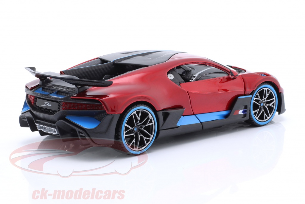 Bburago Bugatti Divo 1/18 Modelo de coche fundido a presión 11045 rojo, (18-11045MTRD