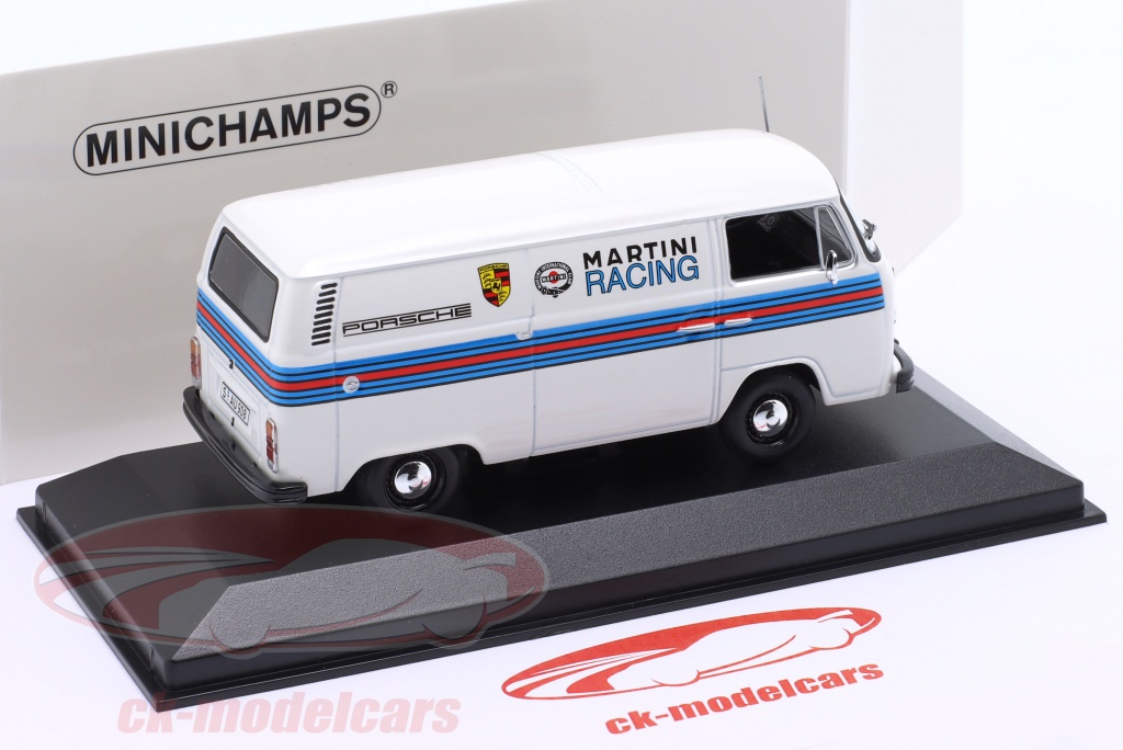 Minichamps 1:43 Volkswagen VW T2 Transporter Porsche Renndienst 