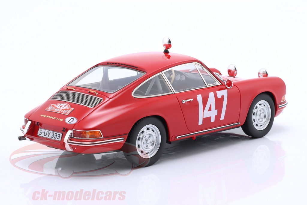 Voiture du Rallye de Monte Carlo 1982 N°8 - PORSCHE 911 SC