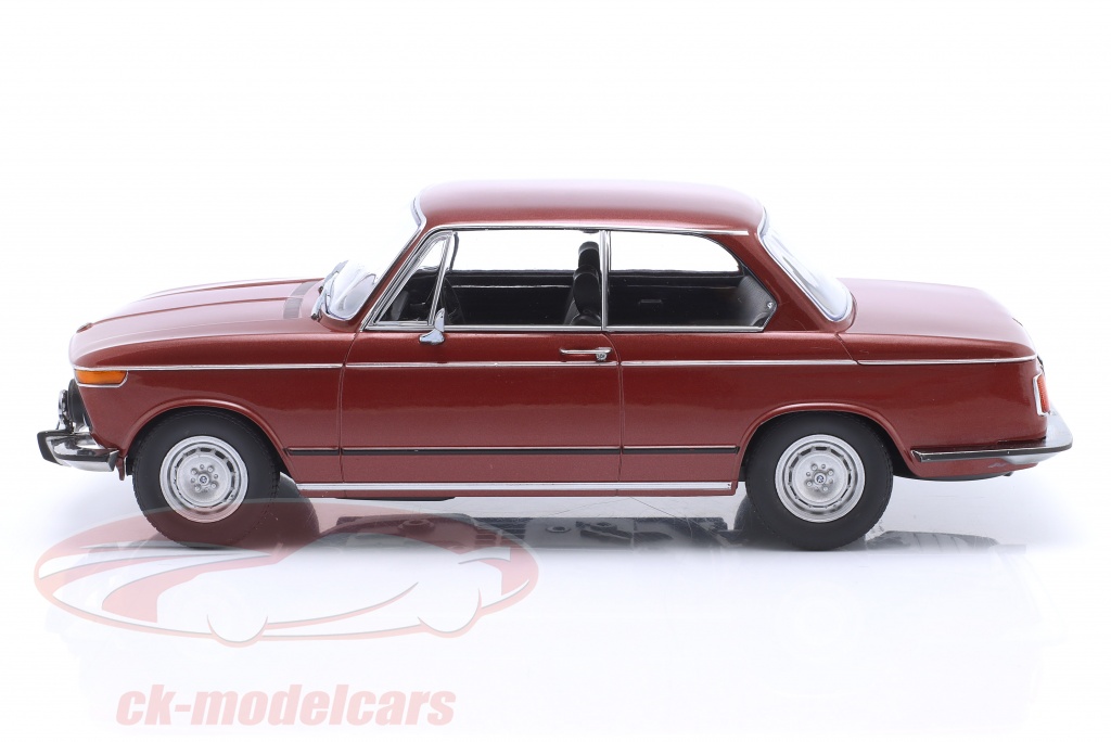 Kk Scale Models 1/18 181142r Bmw L2002 Tii 2 Series - 1974 Diecast Mod