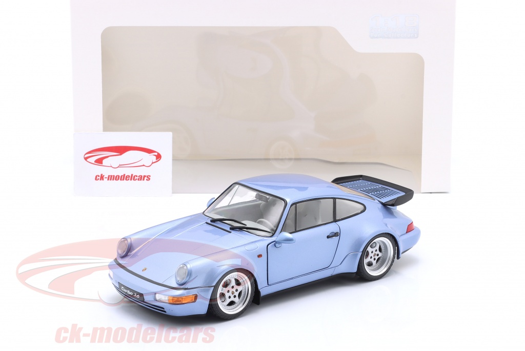 ノレブ 1/18 ポルシェ 911(964) カレラ4 1992 グリーン