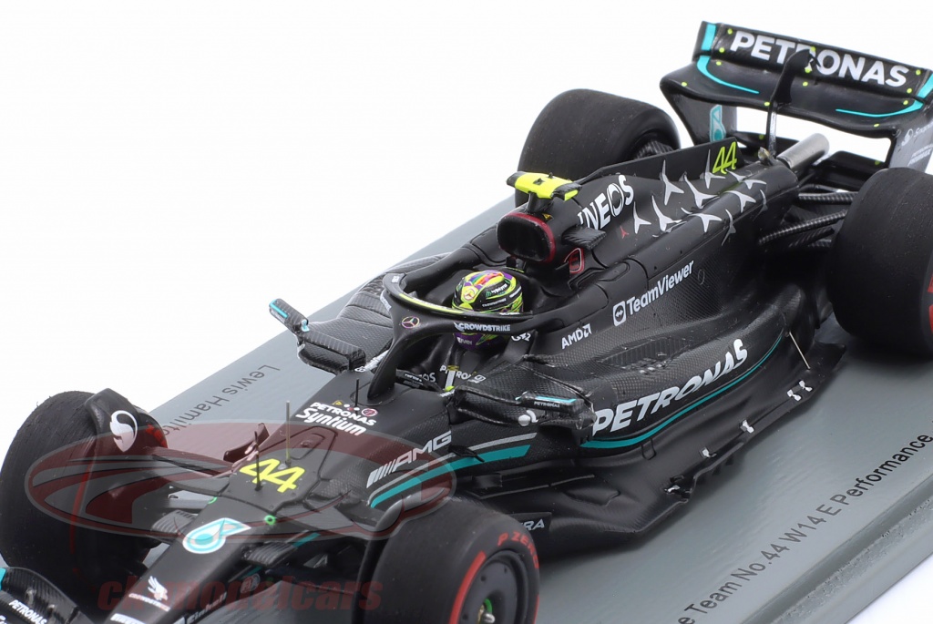 Spark 1/18 Mercedes F1 W14 #44 - GP Grande-Bretagne 2023 Hamilton - Avec Présentoir 18S901