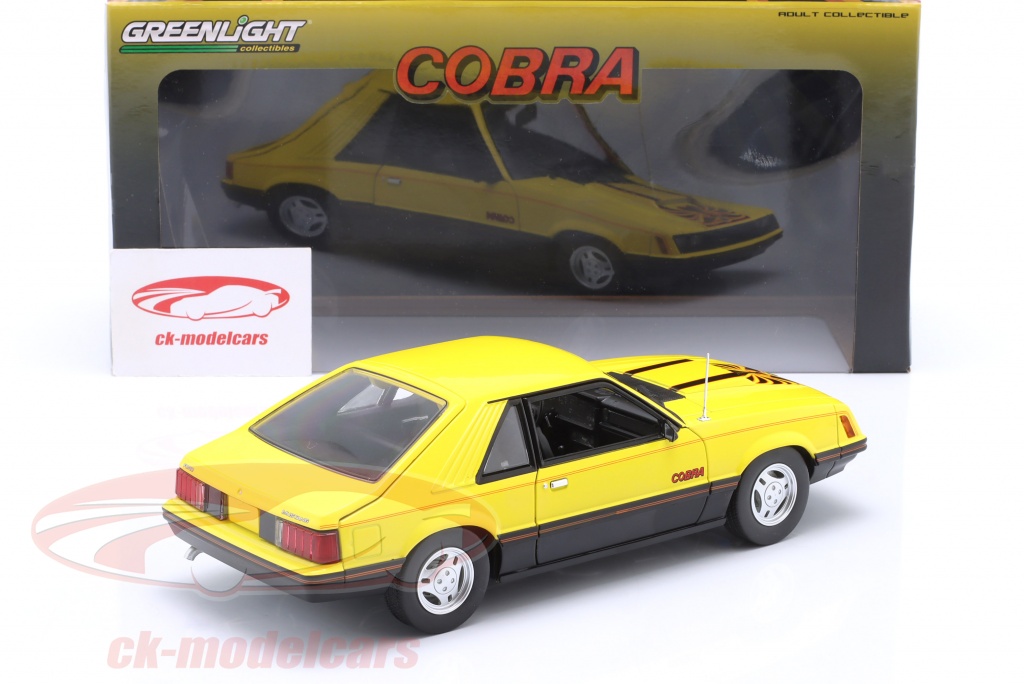 Miniature Greenlight 1/18 – Ford Mustang Cobra 1979 – Coupé Jaune – Neuve