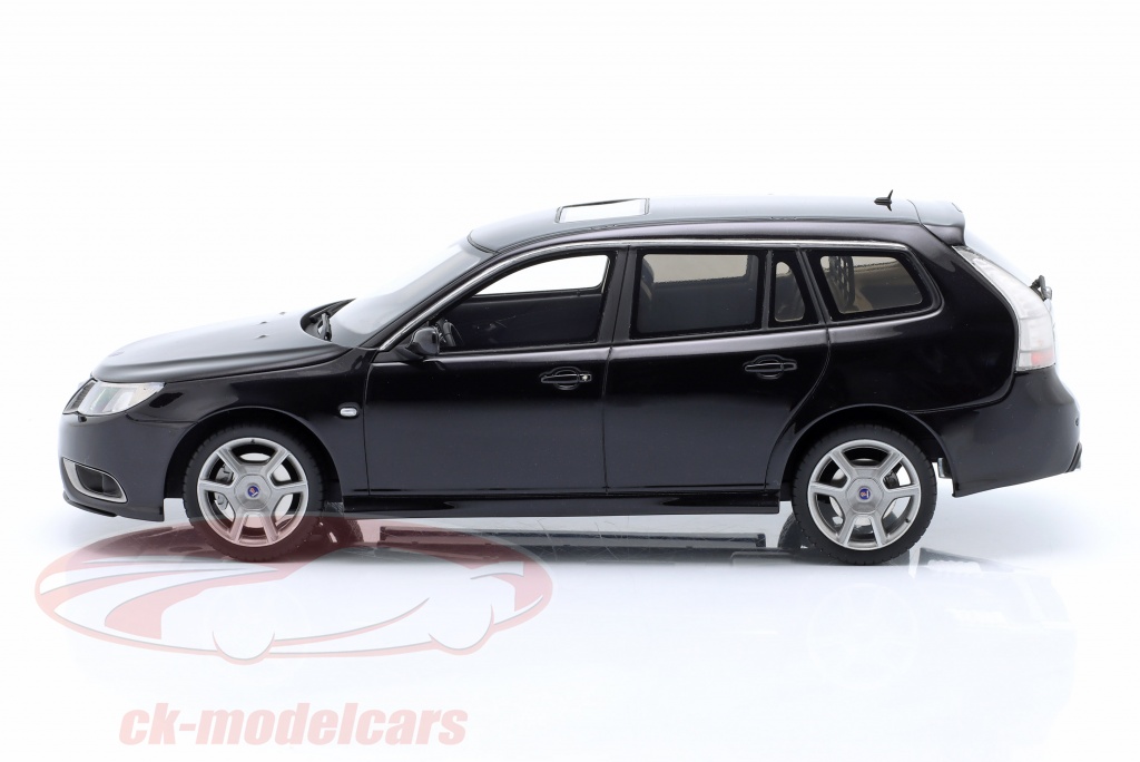 DNA Collectibles 1/18 Saab 9000 Aero CS 1985 Black DNA000140 Resin Model Limited