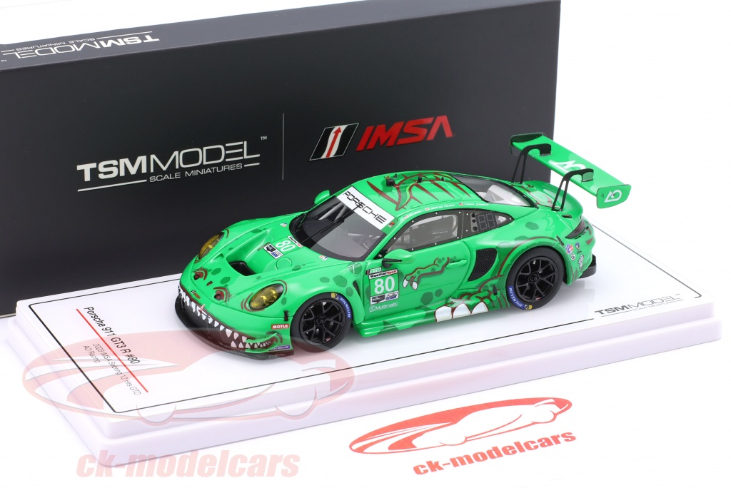 Modèle Réduit Porsche 911 GT3 R #80 AO Racing 2023 - Échelle 1/43, Résine Rose, TSM Model