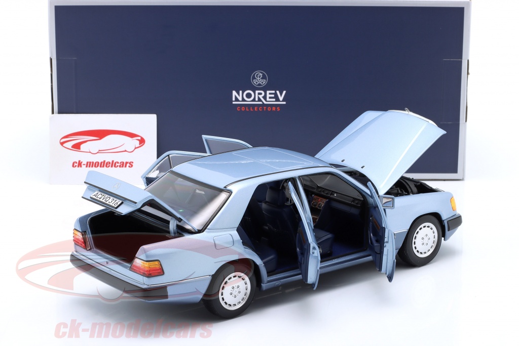 Norev Mercedes benz E-class 500e (w124) 1990 1:18 2 Tóny Modré