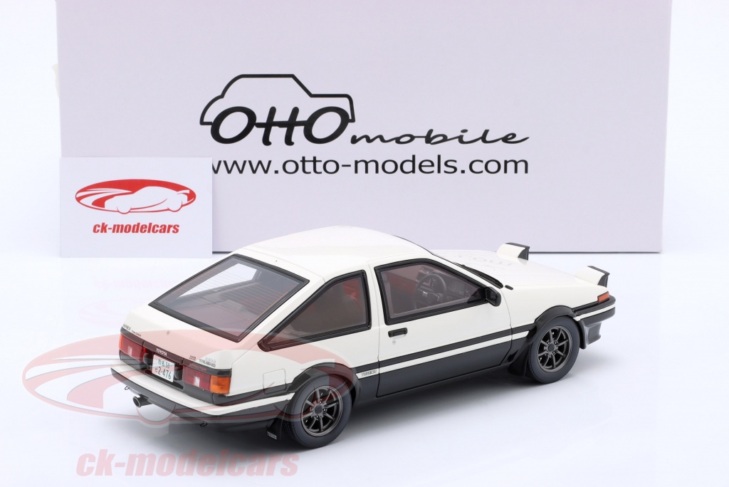 Modèle 1/18 Toyota Sprinter Trueno AE86 1985 Par Otto Mobile - Résine, Neuf