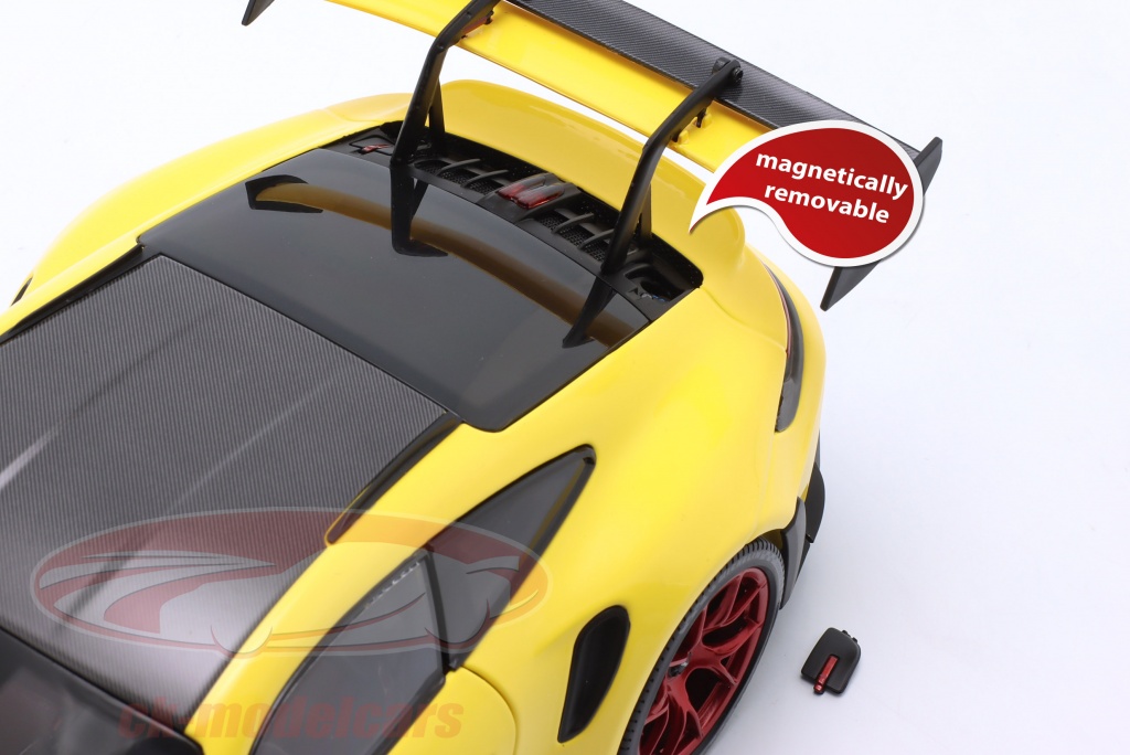 1:18 PORSCHE 911 992 GT3 RS 2024 giallo piro rosso Weissach Pacchetto Minichamps EUR 180,00