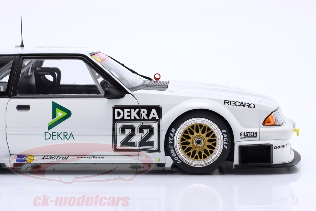 WERK 83 1/18 – Ford Mustang 5.0 DTM 1994 – Miniature Métal – W1802401