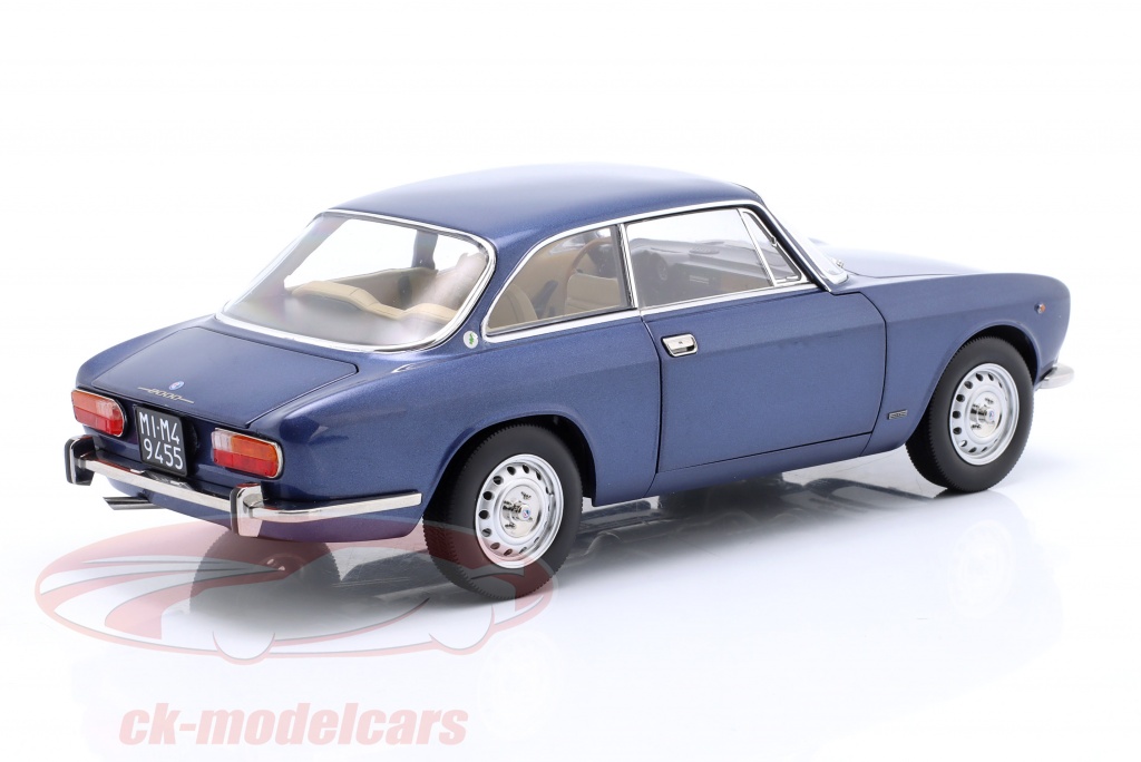 Norev 1:18 Alfa Romeo 2000 GTV Baujahr 1973 hellgrün metallic 187913