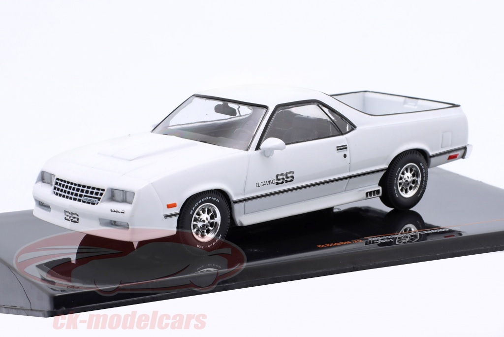 Modèle Réduit 1:43 IXO Chevrolet El Camino SS Blanc - Collection Miniature Voiture