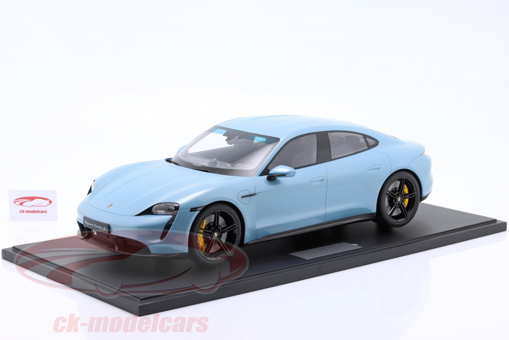 Livre « Driven By Dreams - 75 Ans De Voitures De Sport Porsche P Map090750xxx B Livre « Driven By Dreams - 75 Ans De Voitures De Sport Porsche P Map090750xxx B