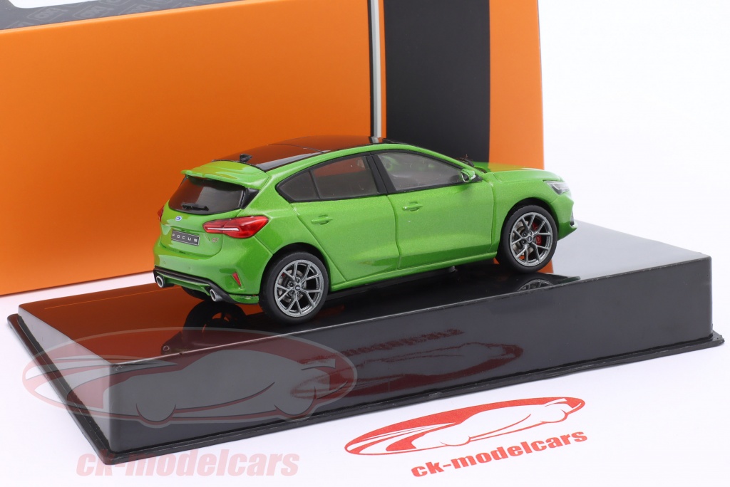 Modèle Réduit Ford Focus ST 2022 - Échelle 1/43, Vert Métallisé, IXOMODELS IXOMOC333.22 - Neuf