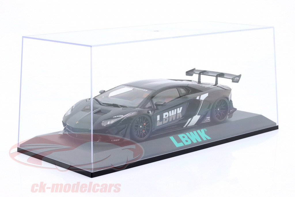 showcase LBWK for model cars in the scale 1:18 green / black AUTOart ...