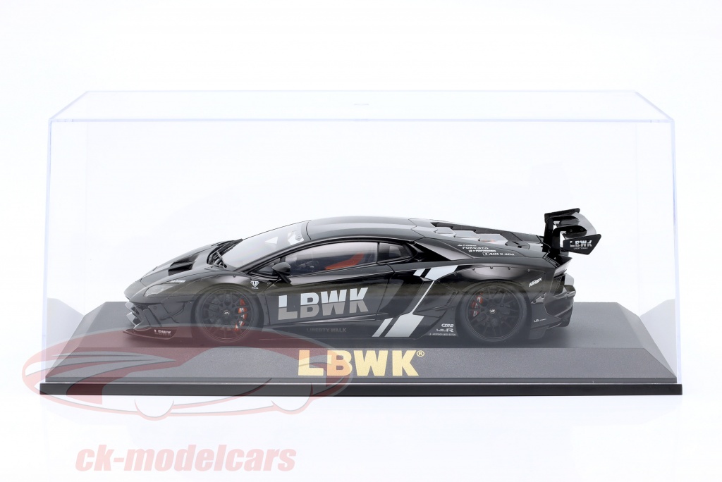 showcase LBWK for model cars in the scale 1:18 gold / black AUTOart ...