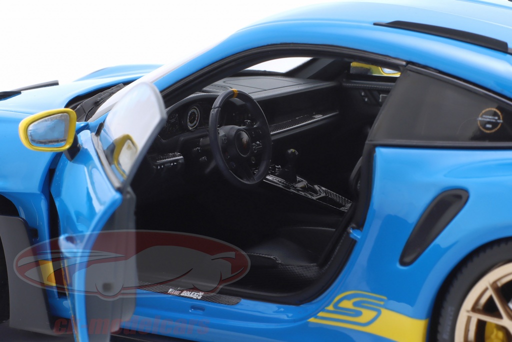 Porsche 911 GT3 RS (992) Tamiya 24370