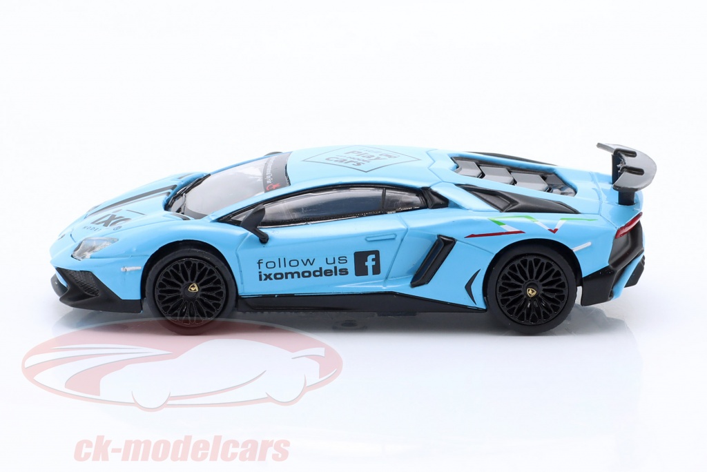 TP 1:64 cantante Limited modellino auto resina metallo pressofuso