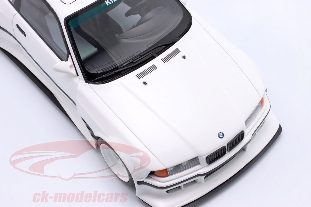 1/18 GT Spirit Otto BMW E36 M3 Khyzyl Saleem Blanche OT1051