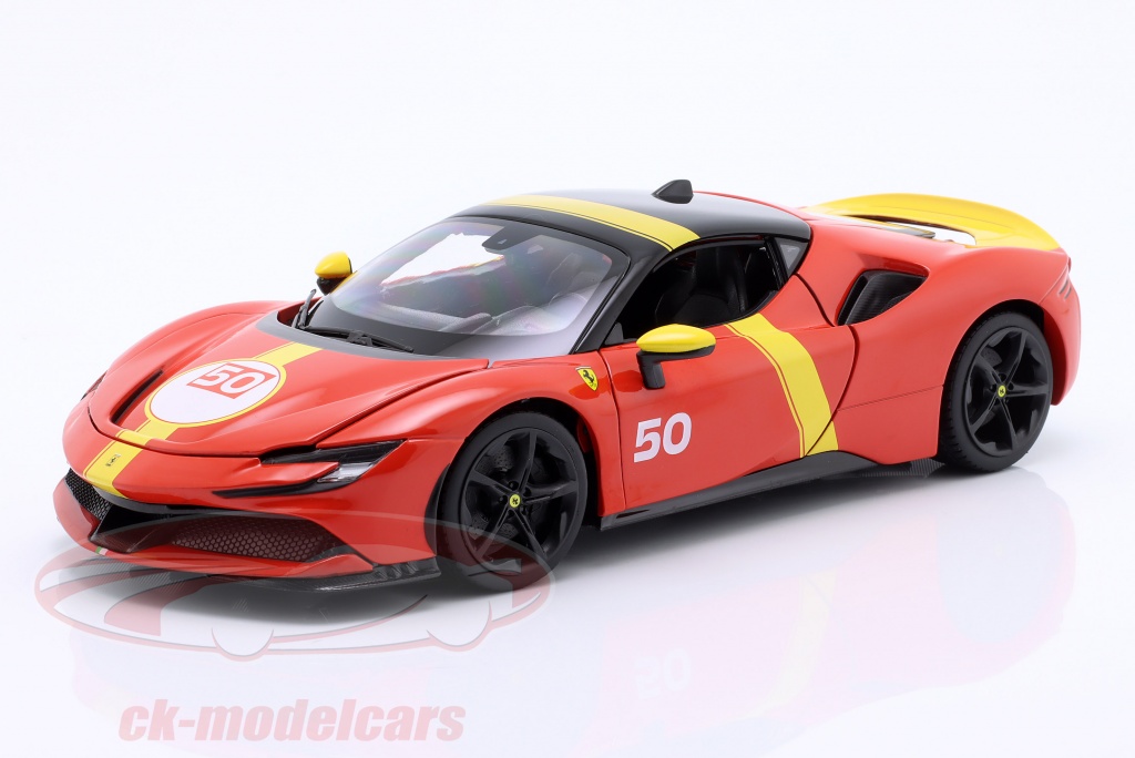 Modèle Réduit Ferrari SF90 Stradale 1:18 Par Bburago - Rouge, Portes Ouvrantes, 25 Cm