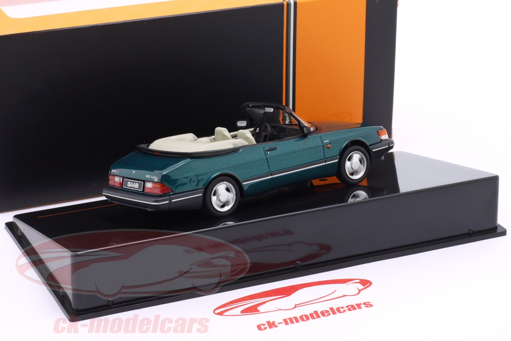Hachette Japanese Famous Car Collection 1/43 Saab 900