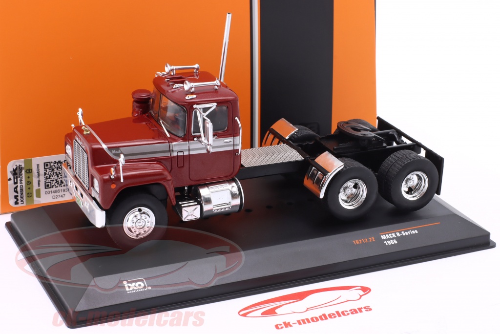IXO IXOTR212.22 - Mack R-Series Rouge - 1966 1/43