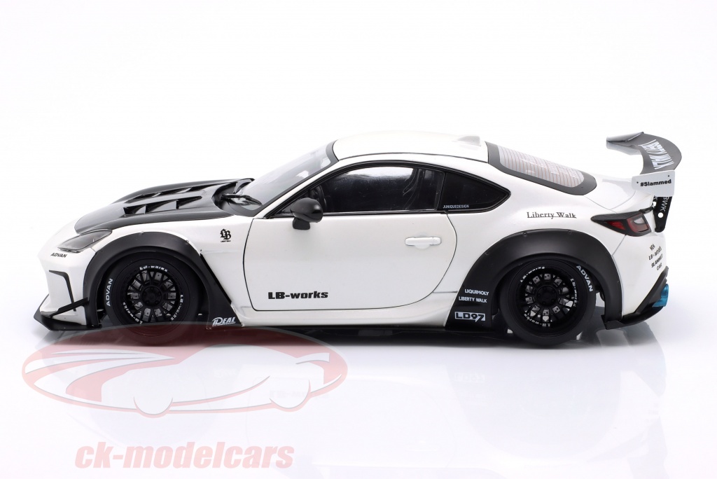 Solido 1:18 Toyota GR86 LBWK Body Kit 2024 perlehvid S1813602 model bil ...