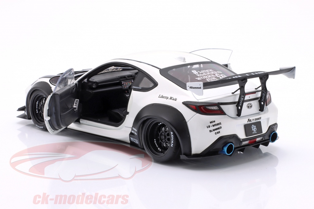 Solido 1:18 Toyota GR86 LBWK Body Kit 2024 pearl white S1813602 model ...