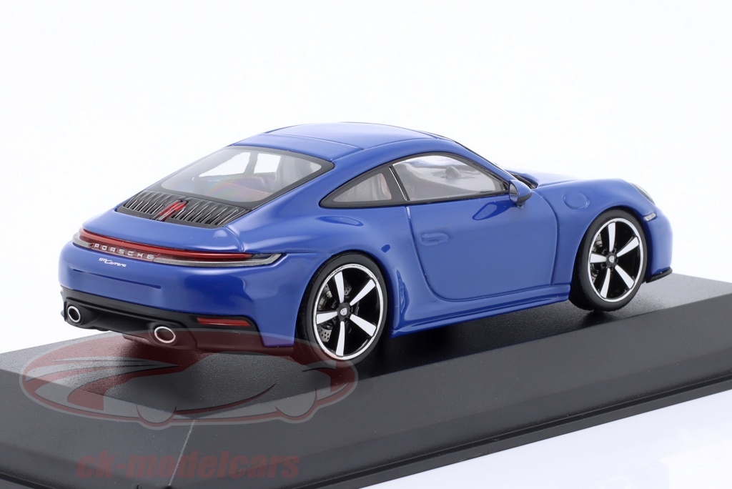 Modèle Réduit Porsche 911 Carrera (997) - 1:43, Bleu Nuit, Burago, Occasion