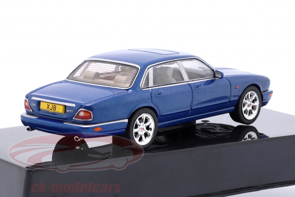 Miniature Detail 1/43 – Jaguar XJS Convertible – Bleu Clair – Modèle Diecast 132